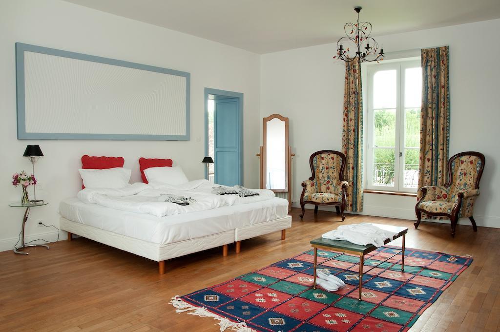 ホテルDomaine De La Fauconnie Campsegret 部屋 写真