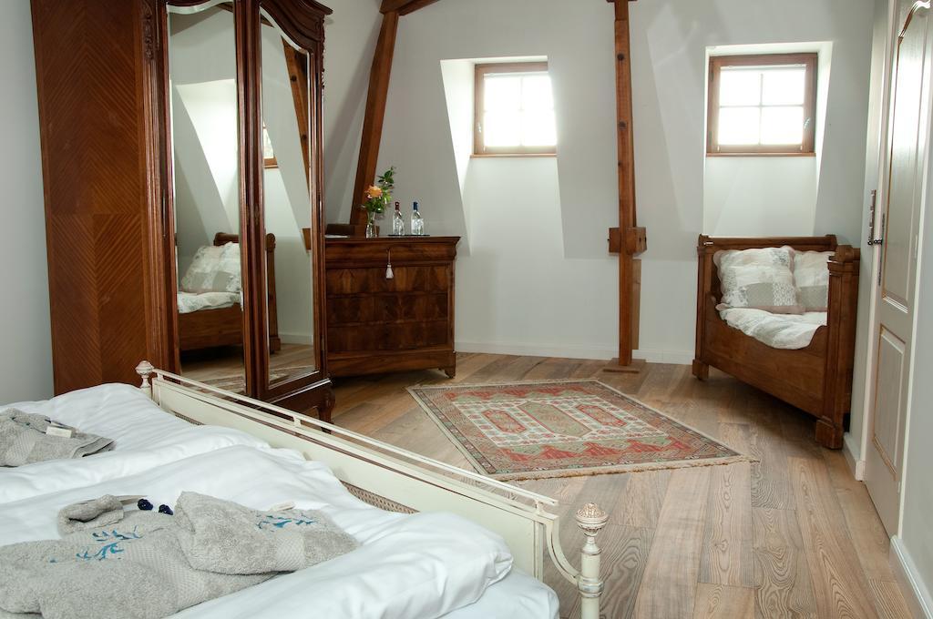 ホテルDomaine De La Fauconnie Campsegret 部屋 写真