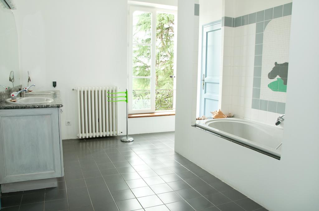 ホテルDomaine De La Fauconnie Campsegret 部屋 写真